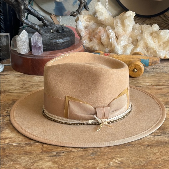 New Teressa Foglia 100x Beaver felt flat brim hat camel tan Nick Fouquet 6 3/4 main image 5